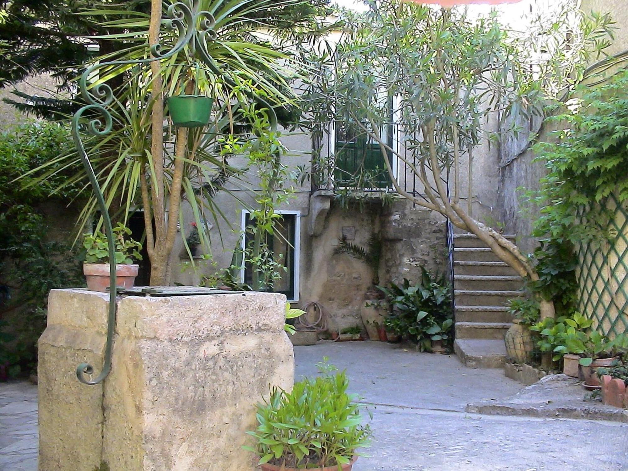 Cortile Via Sales 11 Apartment Erice Exterior foto